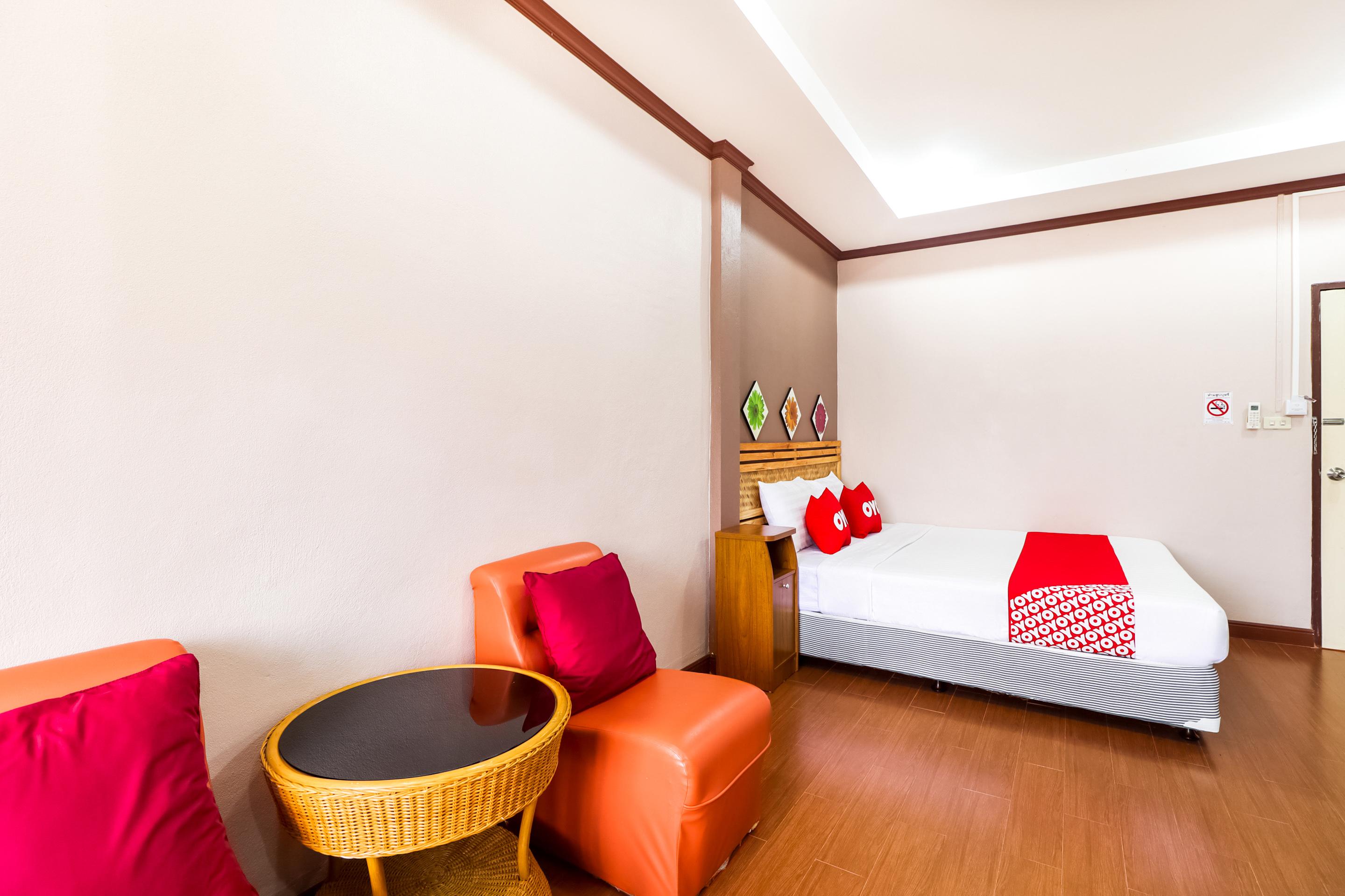 Oyo 359 Golden Nakara Place Chiang Saen Exterior foto