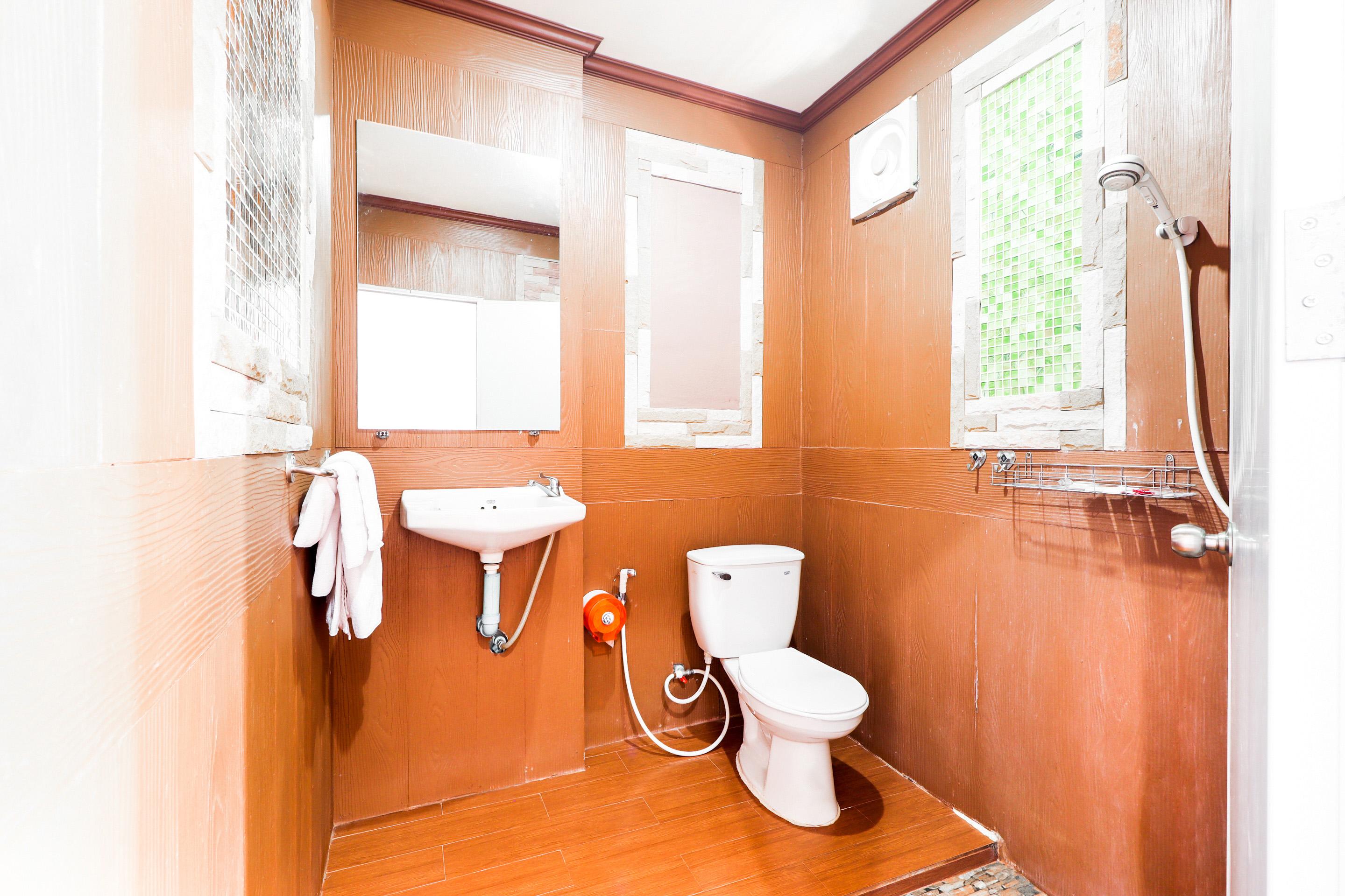 Oyo 359 Golden Nakara Place Chiang Saen Exterior foto