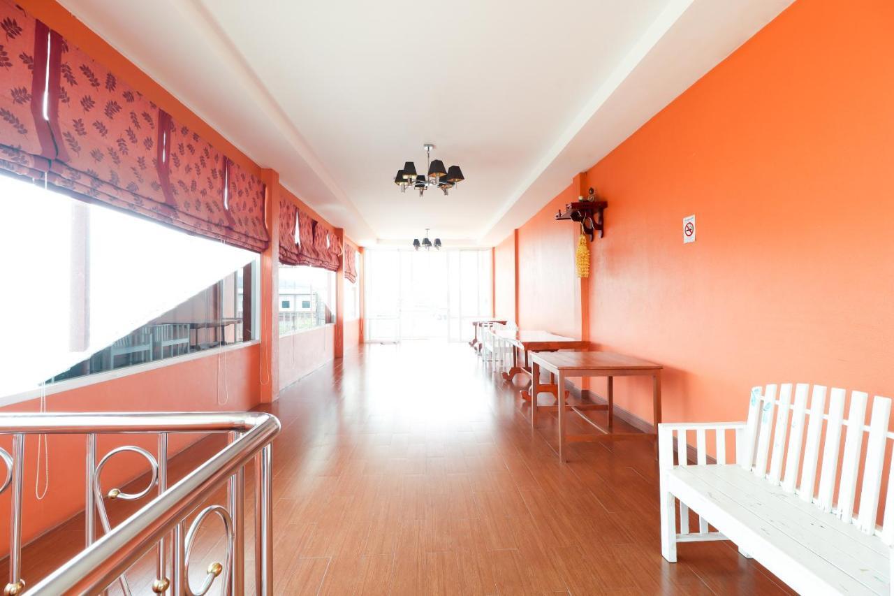 Oyo 359 Golden Nakara Place Chiang Saen Exterior foto